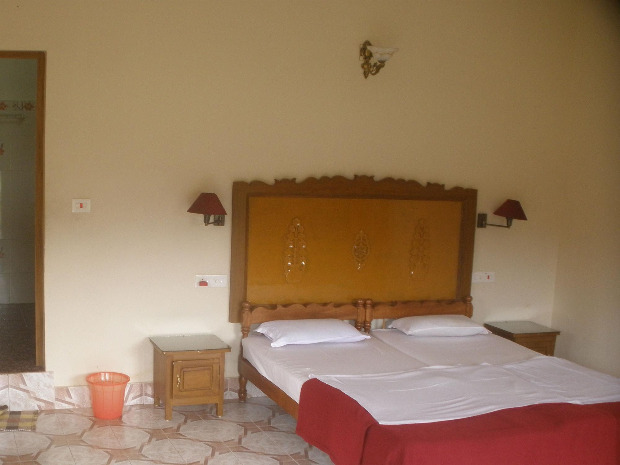 Jungle Palace Homestay Thekkady Kültér fotó