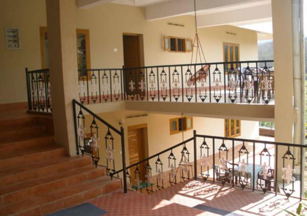 Jungle Palace Homestay Thekkady Kültér fotó